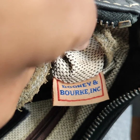 Dooney & Bourke Black Leather Shoulder Bag - Picture 12 of 14